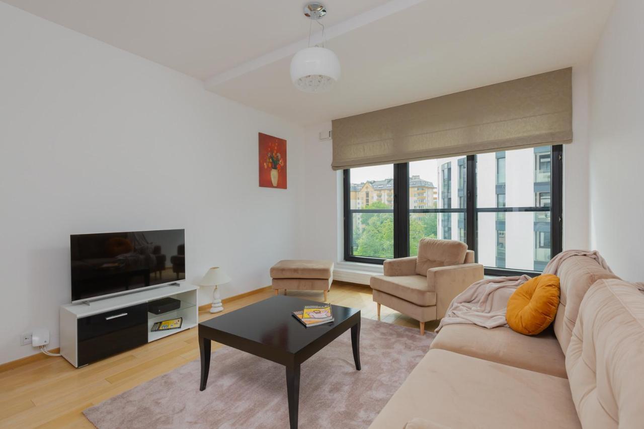 Dzielna Apartment Warsaw Wola By Noclegi Renters Zewnętrze zdjęcie